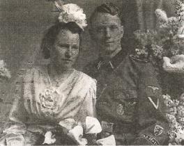 Свадебная фотография фламандца из дивизии СС Дас Райх Другой достаточно - фото 3