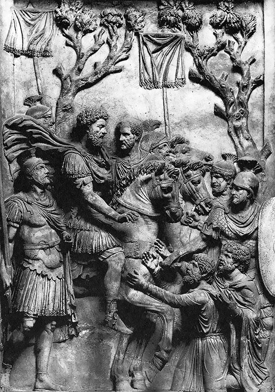 Император Марк Аврелий и плененные германцы Фрагмент рельефа 176180 - фото 6