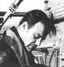 Заслуженный летчикиспытатель СССР Герой Советского Союза МСДексбах готовится - фото 25