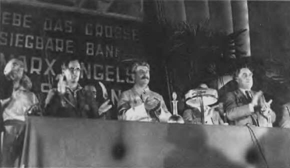 25 июля 1935 г Седьмой всемирный конгресс Коминтерна Сталин пока что вынужден - фото 18