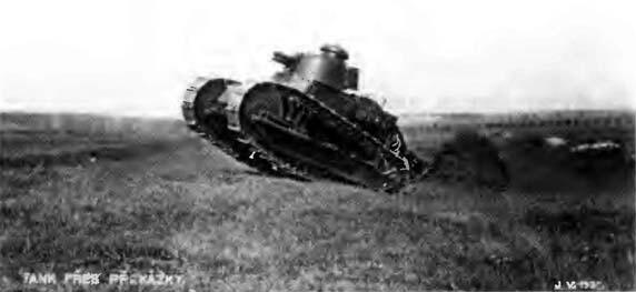 1930 г Могучий танк несокрушимой и легендарной чехословацкой армии Подпись - фото 19