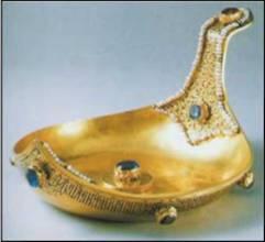 Золотой ковш принадлежавший царю Михаилу Федоровичу 1618 год Мед как - фото 2