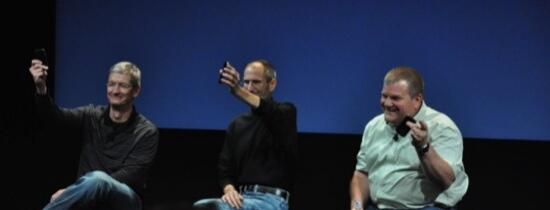 Руководство Apple не зачехляет свои айфоны Джобс говорил что все мы люди мол - фото 5