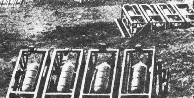 32см мины в упаковочных ящиках на огневой позиции Германия 15см Иван на - фото 8
