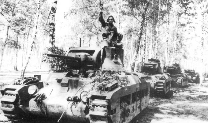 Матильды и Валентайны 192й танковой бригады готовятся к атаке 61я армия - фото 40