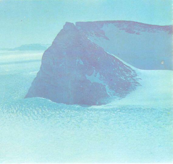 Гора в ледяной пустыне Некоторые отклонения от эллиптической формы возникают не - фото 6