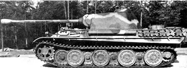 На фото вверху и внизу танк модели С с экспериментальной ходовой частью с - фото 22
