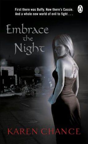 Embrace the Night Cassandra Palmer book 3 Karen Chance To Tracy Amber Lewis - фото 1