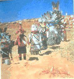 Куклы качина изображающие небесных учителей которые обучали индейцев хопи в - фото 1