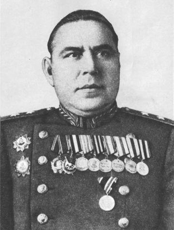Иван Семенович АНОШИН Фото 1945 года Глава первая НОВОЕ НАЗНАЧЕНИЕ Из - фото 2