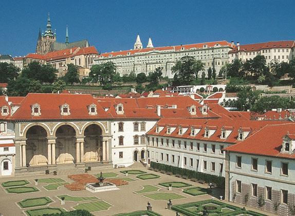 Вальдштейнский дворец с садом в стиле раннего барокко Пражский Град С IX - фото 7