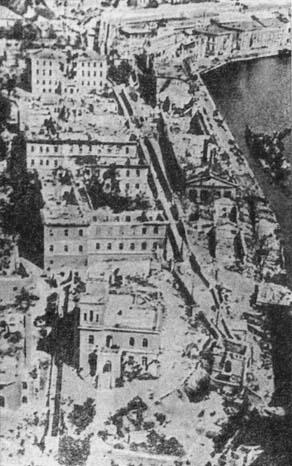 Руины Севастополя 1944 год Возмездие оно ожидало фашистов на каждом шагу - фото 10