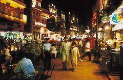 Поэтому в Лахоре существуют две улицы еды Улица еды это пешеходная - фото 7