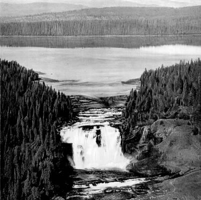 Водопад на р ИндальсЭльвен А Цорн Хинс Андерс 1904 Галерея Тиль - фото 88
