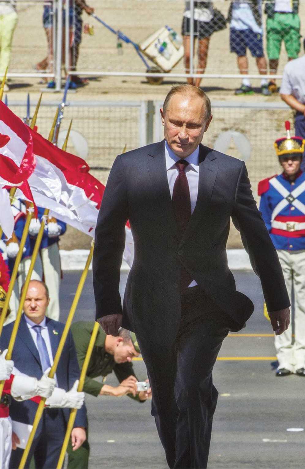 На Олимпийские игры в Лондоне Владимир Путин провожал сборную России с размахом - фото 54