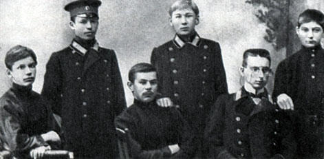Саша Тодорский в кругу товарищей 1910 год 23 ноября съезд всех комитетов - фото 3
