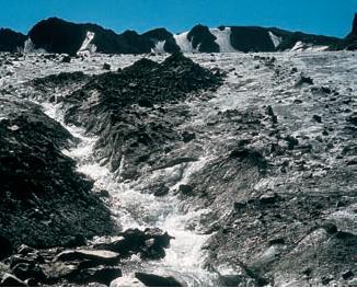Таяние льда и сток талых вод Ледник Шунгульдук Угамский хребет Западный - фото 2