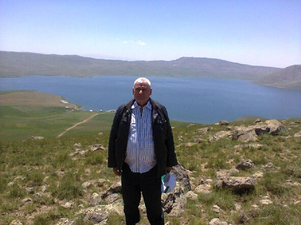 Автор На заднем фоне Рыбное озеро Турция Игдыр ЧЕЛОВЕК НЕ МОТЫЛЕК Дважды - фото 8
