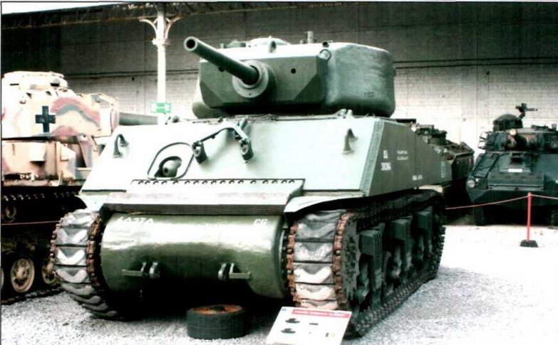 Средний танк М4АЗЕ2 Средний танк М4А5С с английской 17фунтовой пушкой - фото 89