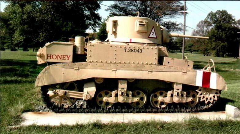 Легкий танк M3А1 155мм самоходная гаубица М41 155мм самоходная пушка М40 - фото 94