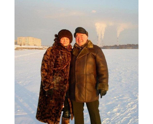 Я с моей половинкой в Дзержинске зимой на затоне Город Воркута Я люблю - фото 6