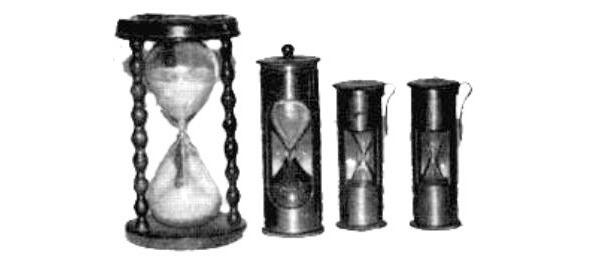 Илл 11 Набор корабельных склянок песочных часов XVIII века И хотя песочные - фото 11