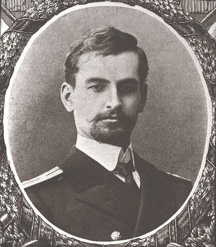 Будущий герой родился в Нижнем Новгороде 18 июня 1882 года в семье капитана 1 - фото 1