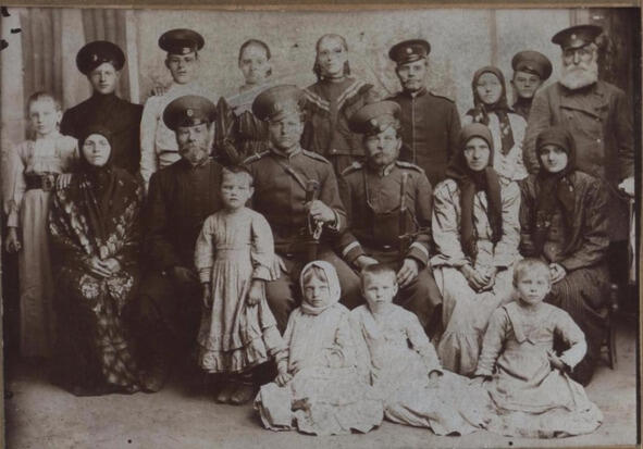 Хутор НижнеДубовской Проводы казаков Арнаутовых на войну 1914 года 15 - фото 4