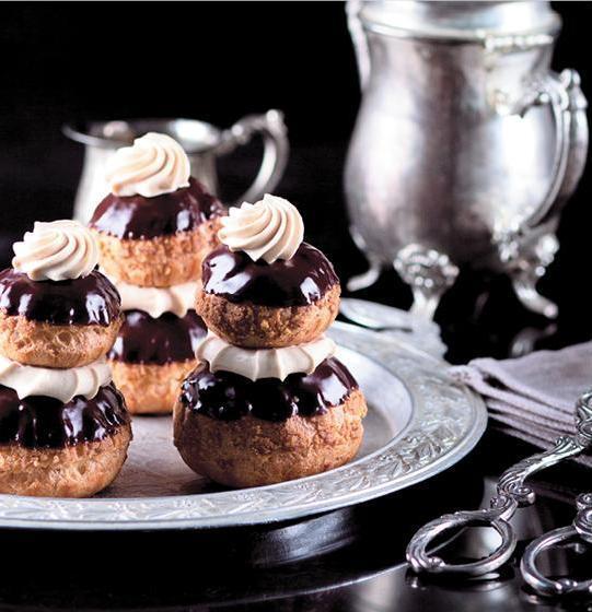 Пирожные были изобретены по некоторым источникам в 1856 г в знаменитом - фото 66