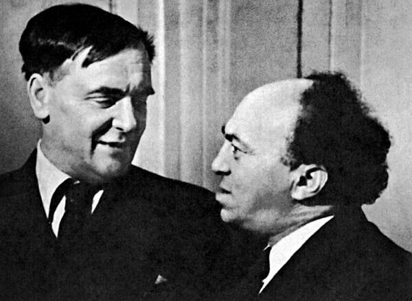 Петр Капица слева с Соломоном Михоэлсом 1946 г Руководящие кадры НКВД - фото 65