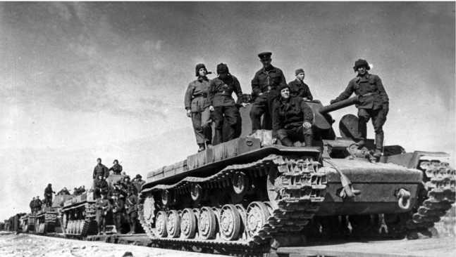 Отправка танков КВ1 на фронт Сентябрь 1941 года Танки оснащены - фото 3