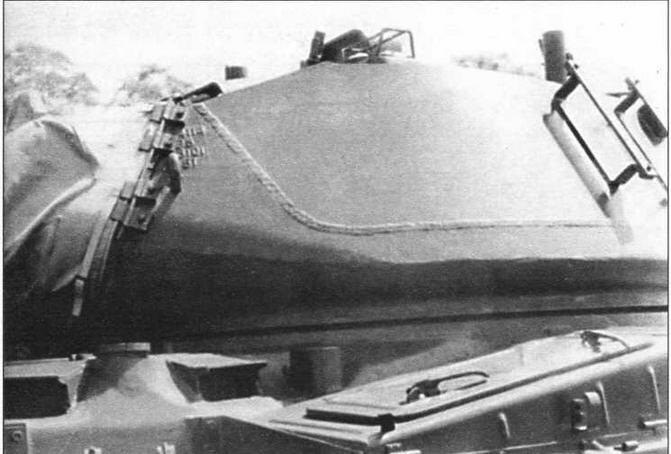 Башня танка М41 имела смешанную конструкцию На фото хорошо виден сварной шов - фото 13
