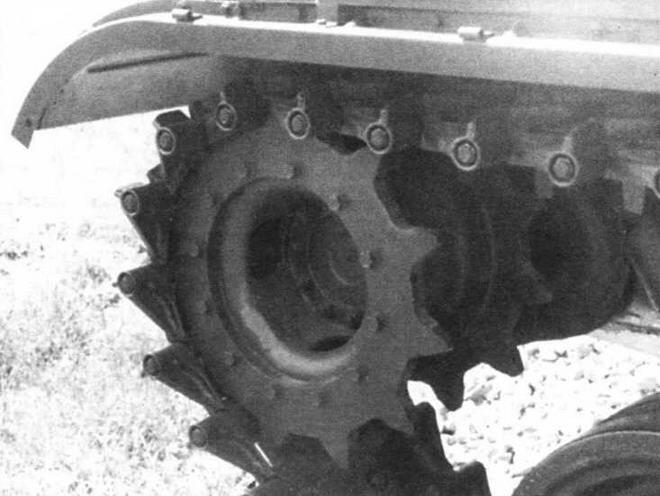 Ведущее колесо ходовой части танка М41 Направляющее колесо ходовой части - фото 20