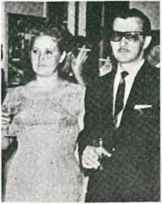 Офицер КГБ Олег НЕЧИПОРЕНКО и его жена Лидия на приеме в советском посольстве в - фото 14