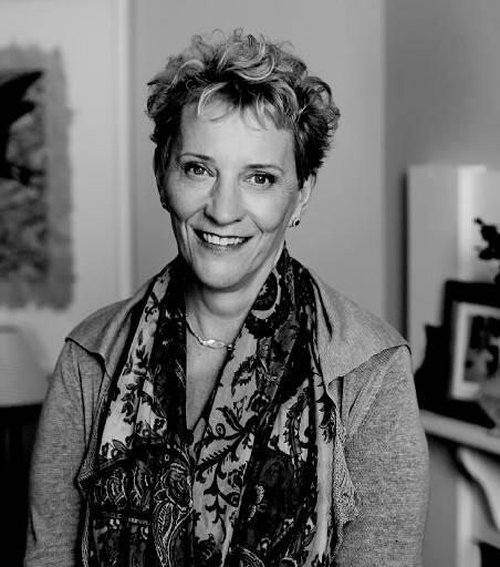 Хелен Браун родилась в Новой Зеландии Писатель и журналист лауреат многих - фото 1