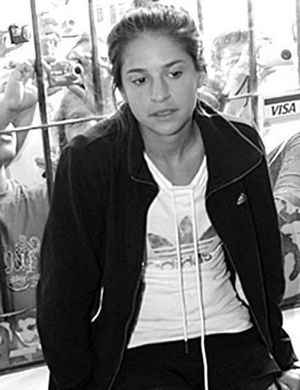 Гизела Каневски родилась в БуэносАйресе Начала играть в хоккей на траве с - фото 226