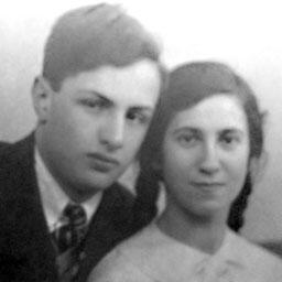Довоенное фото Катюша со своим возлюбленным который впоследствии погиб на - фото 10