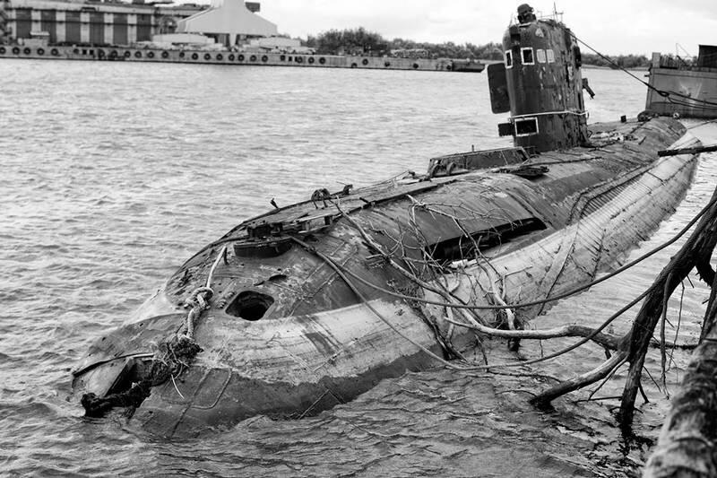 Последняя подводная лодка Украины в Херсоне ВВМУ им ПС Нахимова Попытка - фото 16