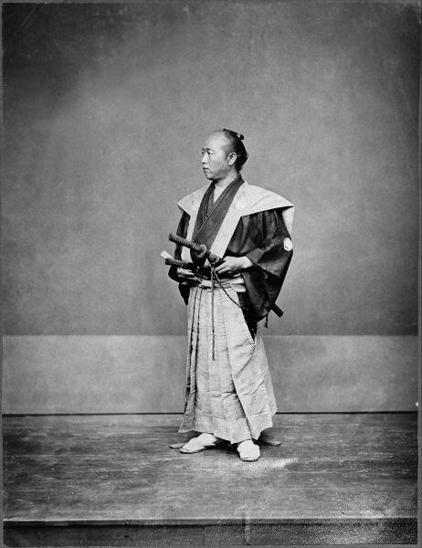 Японский воин Фотография XIX в Правила самурая В бусидо два вида правил в - фото 2