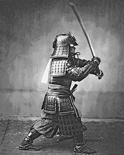 Cамурай в полном вооружении Фотография 1860 г Ну а почему это Япония Страна - фото 2