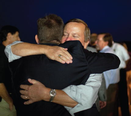 Mike Leinbach and LeRoy Cain share a tearful hug at the Shuttle Landing - фото 86