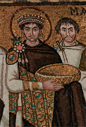 9 Юстиниан I мозаика из базилики СанВитале Равенна 10 Построенный по - фото 15
