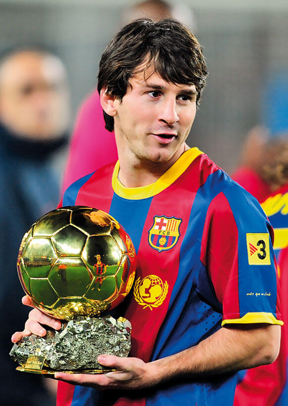 Всего за свою карьеру Лео получил пять Золотых мячей хотя в 2009 году Месси - фото 18