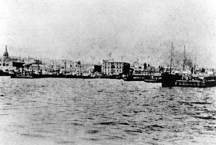The seafront at Baku The Turks launched a major attack towards Baku on 26 - фото 7