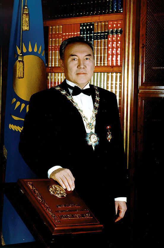 Первый Президент Республики Казахстан Нурсултан Назарбаев На совещании у главы - фото 103