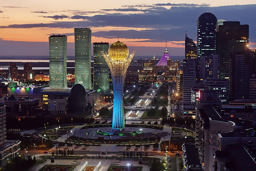 Панорама вечерней Астаны Город который построил Президент На новом - фото 110