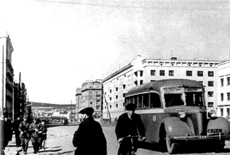 Улица Сталина Мурманск Начало июля 1941 года Архангельск Еще несколько - фото 7