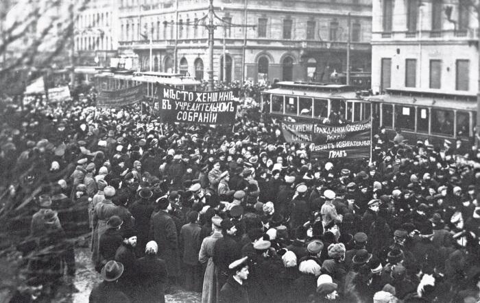 Митинг на Невском проспекте после Февральской революции 1917 г Акт отречения - фото 113