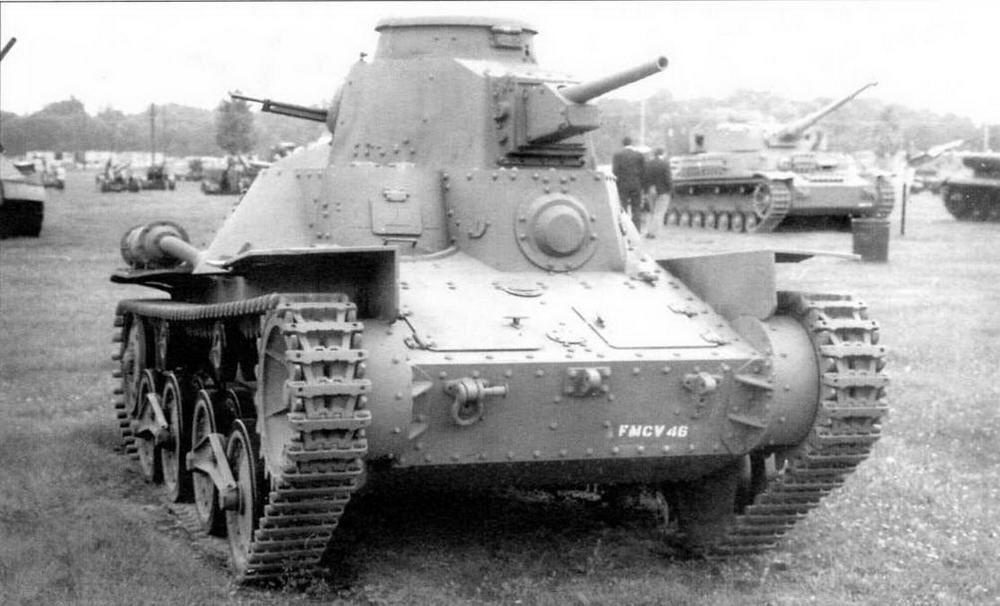 Легкий танк Хаго на Абердинском полигоне Установка курсового пулемета - фото 14
