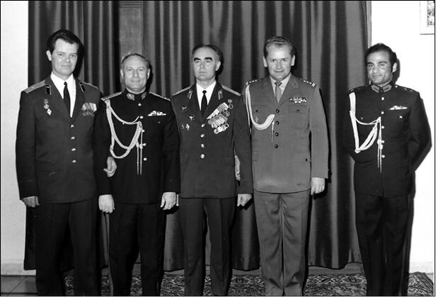 А Никифоров с коллегами военными атташе других стран На приеме в советском - фото 3